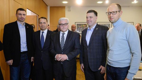 Steinmeier-Sikorski-Klitschko-Tjagnibok-Jazenjuk